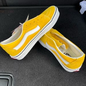 Vans women’s size 7.5